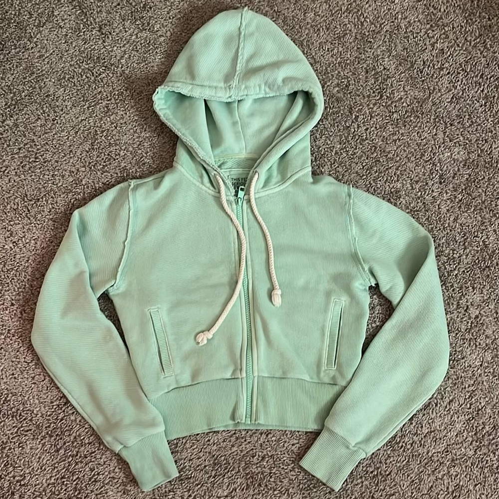 American eagle Mint Green Cropped Hoodie